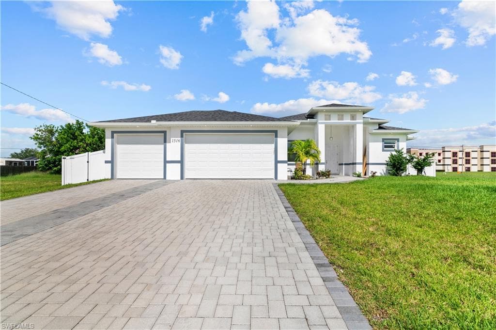 1516 NE 17th AVE CAPE CORAL, FL 33909