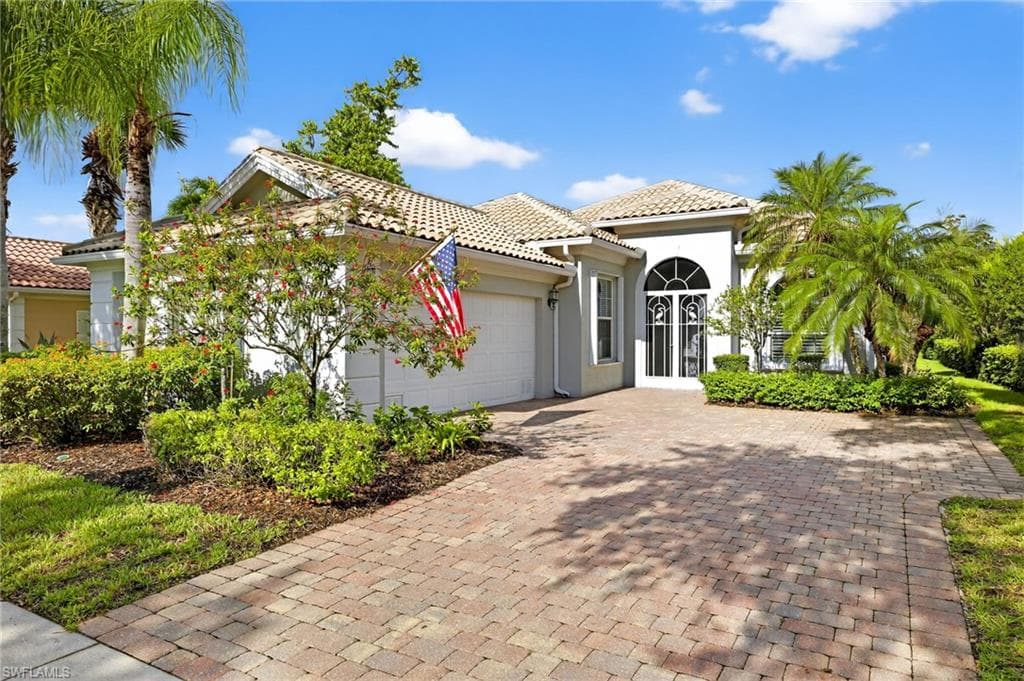 28856 Yellow Fin TRL BONITA SPRINGS, FL 34135