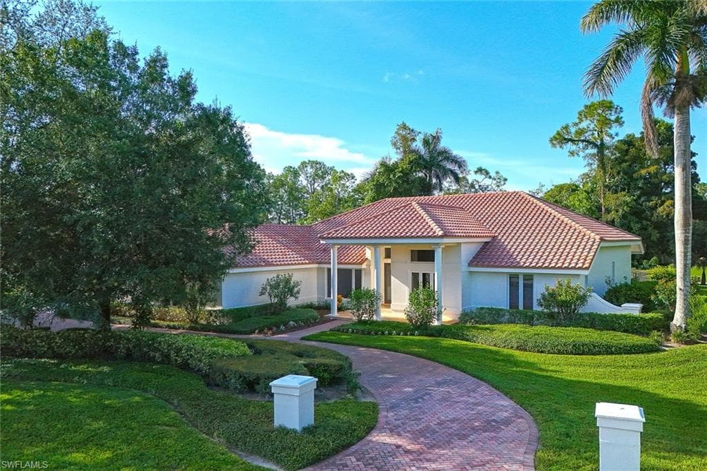 4502 Silver Fox DR NAPLES, FL 34119