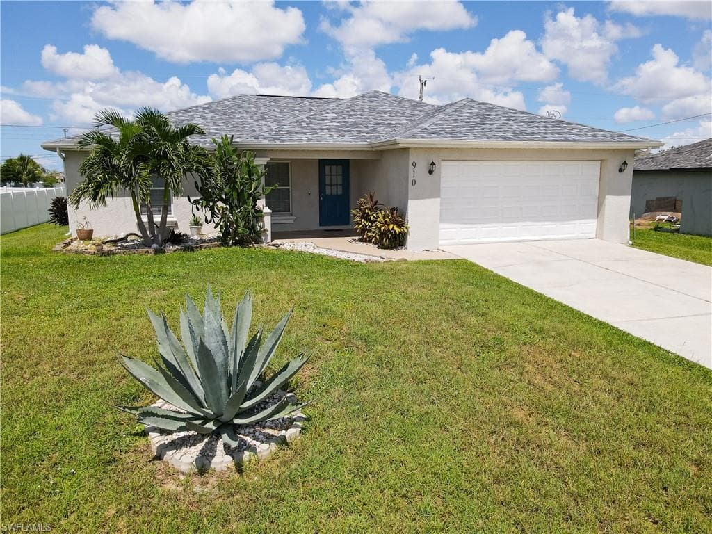 910 NE 13th PL CAPE CORAL, FL 33909