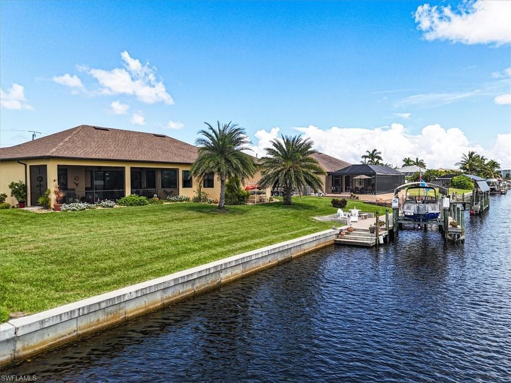 413 NW 39th AVE CAPE CORAL, FL 33993
