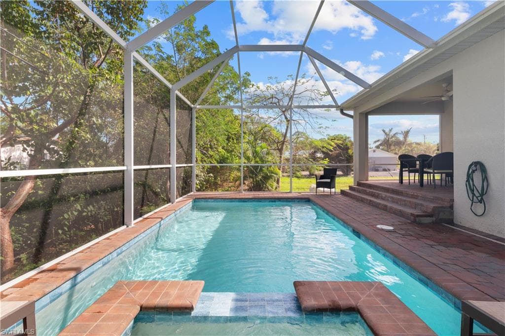 4320 Little Hickory RD BONITA SPRINGS, FL 34134