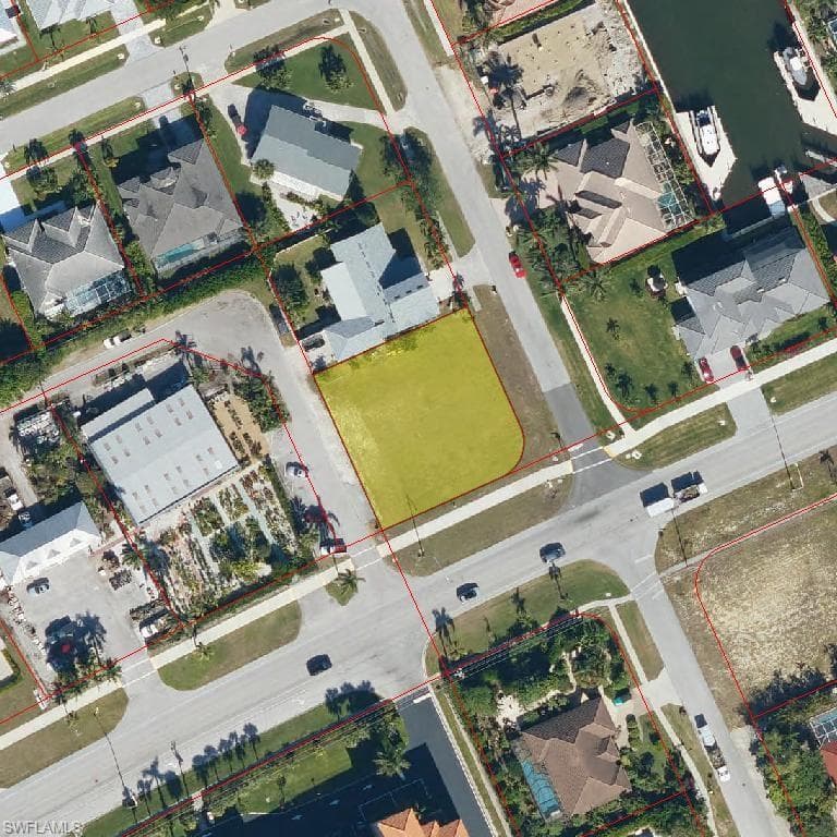 10 Covewood CT MARCO ISLAND, FL 34145