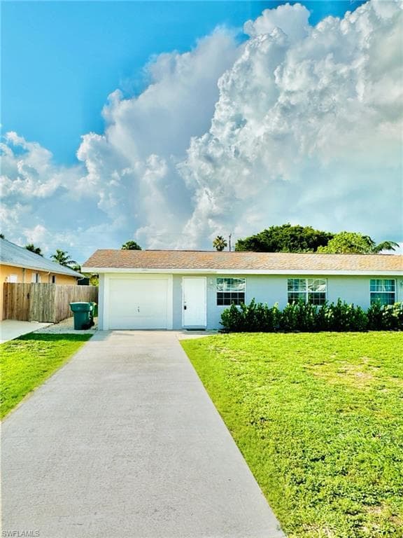 773 101st AVE N NAPLES, FL 34108
