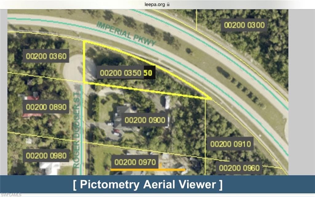 24033 Roger Dodger BONITA SPRINGS, FL 34135