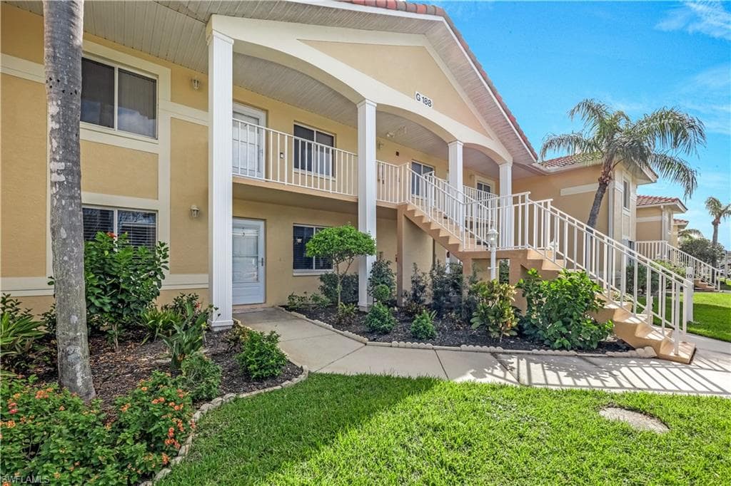 188 Furse Lakes CIR G3 NAPLES, FL 34104