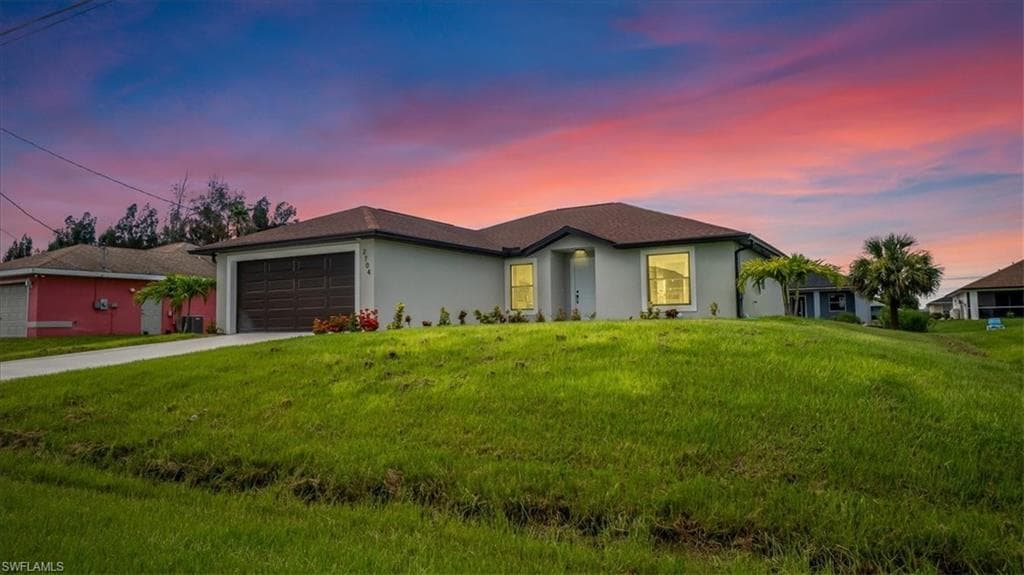 2704 46th ST SW LEHIGH ACRES, FL 33976