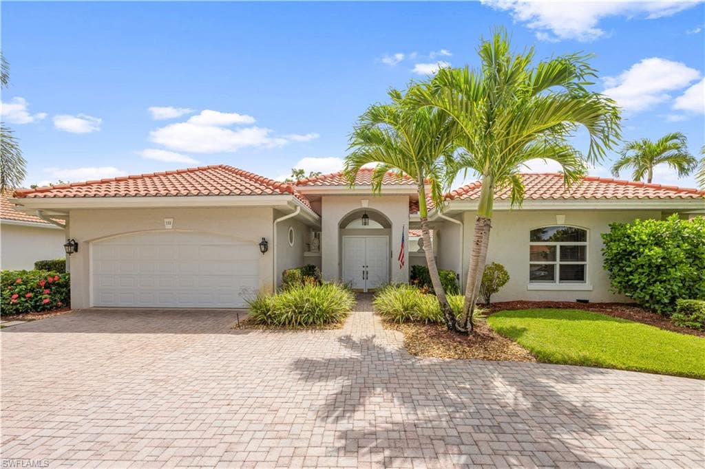 222 Monterey DR NAPLES, FL 34119