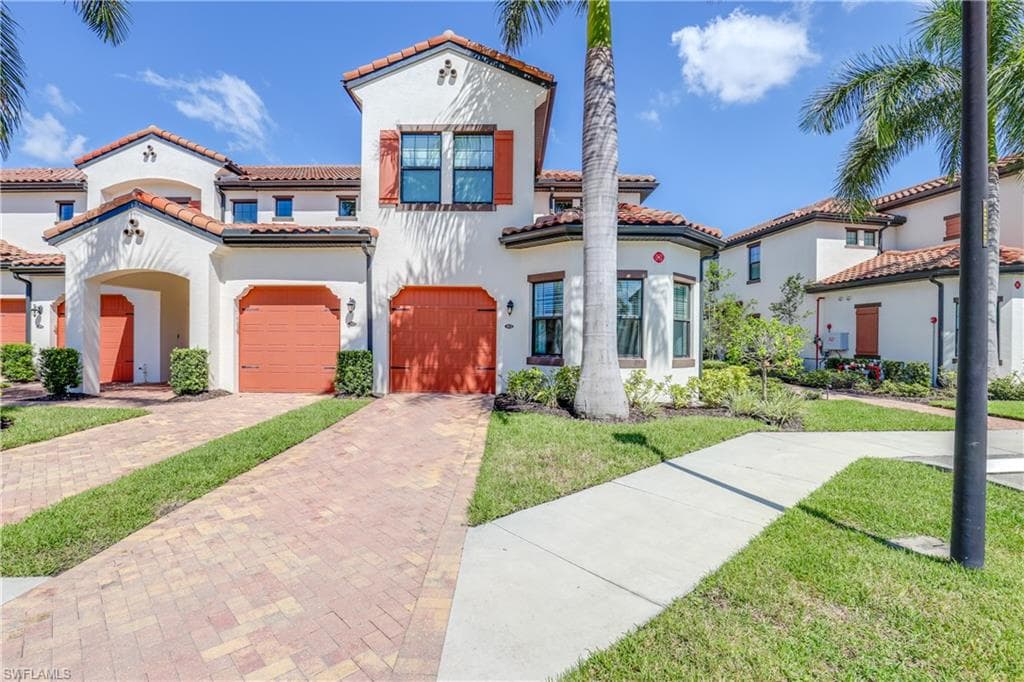 15145 Palmer Lake CIR 103 NAPLES, FL 34109
