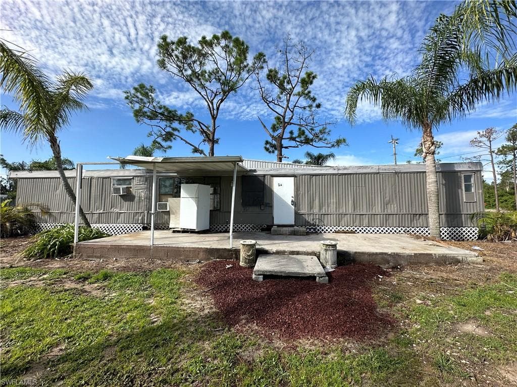 8086 Heck DR 1A NORTH FORT MYERS, FL 33917