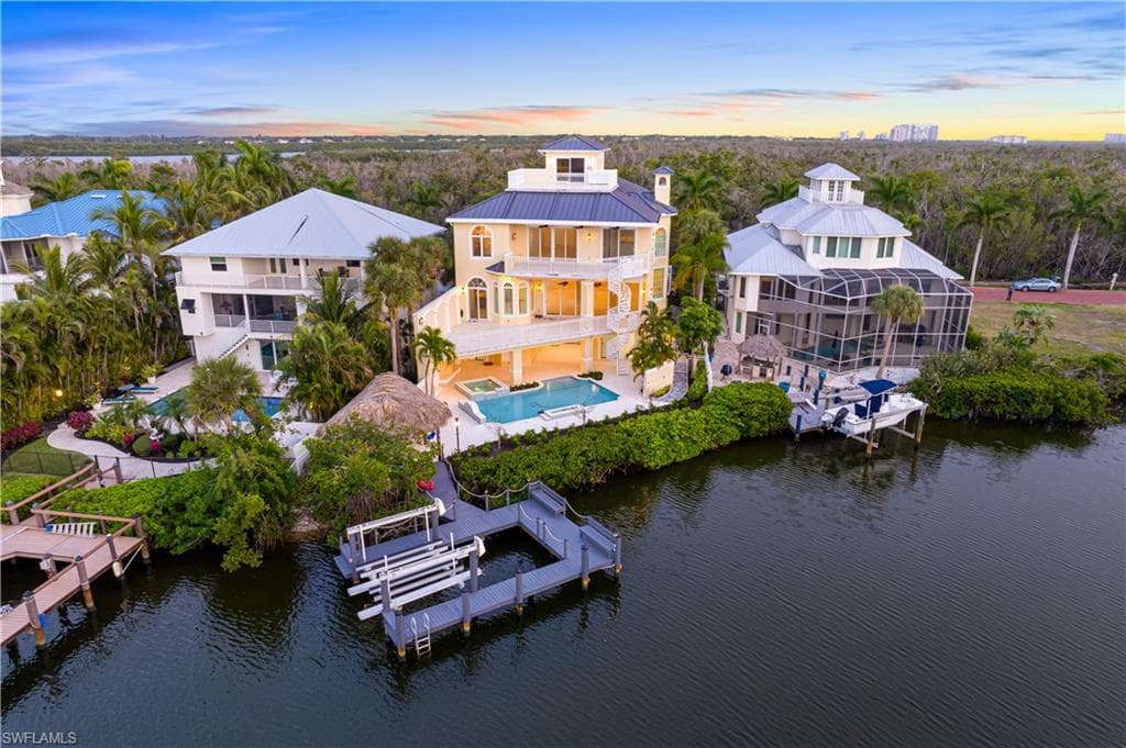 235 Bayfront DR BONITA SPRINGS, FL 34134