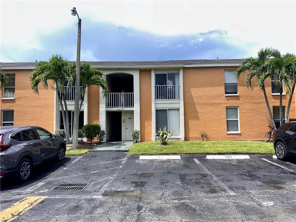 12650 Kenwood LN A FORT MYERS, FL 33907