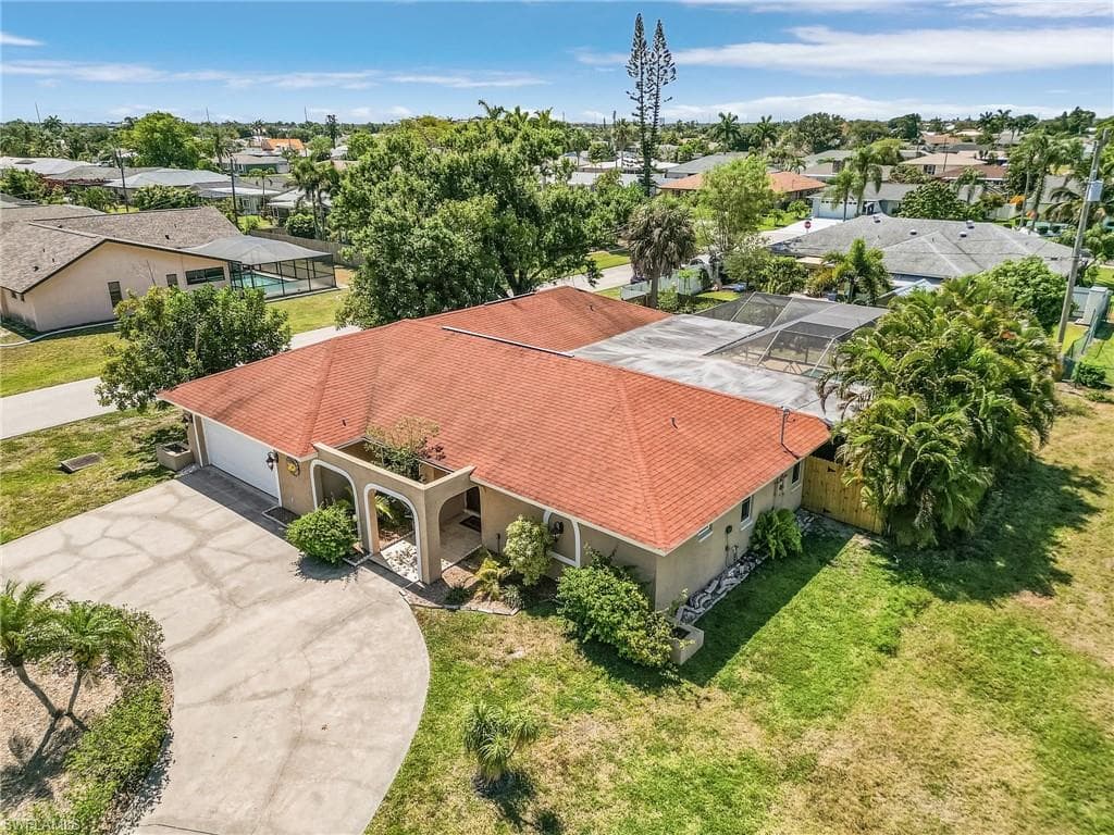 1144 SE 33rd ST CAPE CORAL, FL 33904
