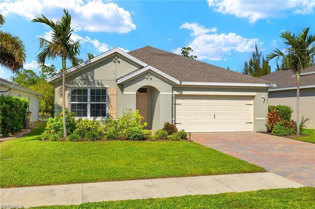 3495 Acapulco CIR CAPE CORAL, FL 33909