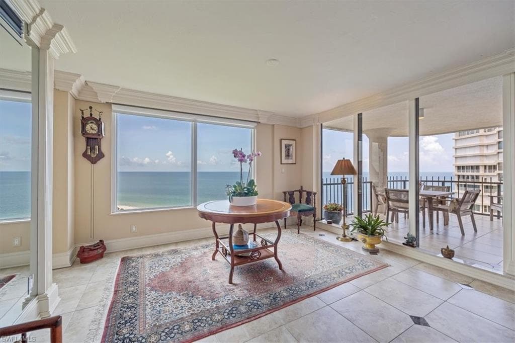 4251 Gulf Shore BLVD N 17D NAPLES, FL 34103