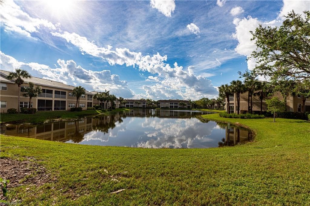 12081 Summergate CIR 104 FORT MYERS, FL 33913