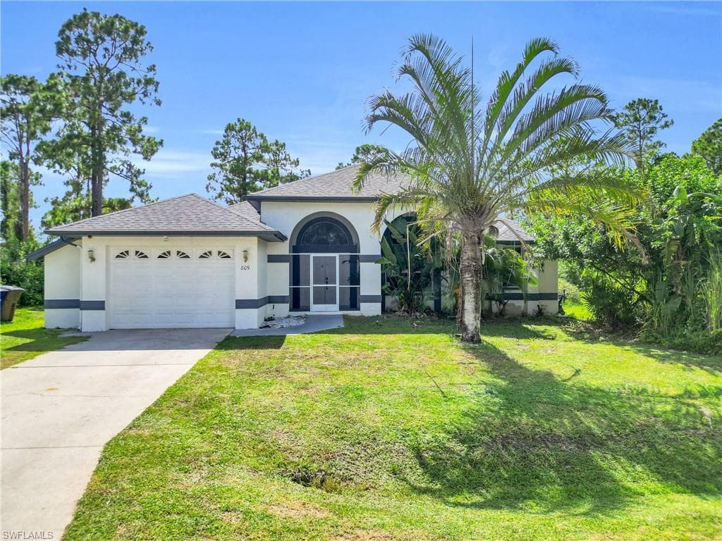 809 Hamilton AVE LEHIGH ACRES, FL 33972