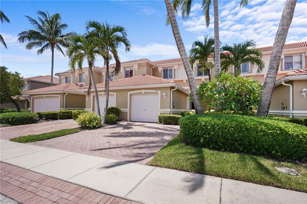 3339 Dandolo CIR CAPE CORAL, FL 33909