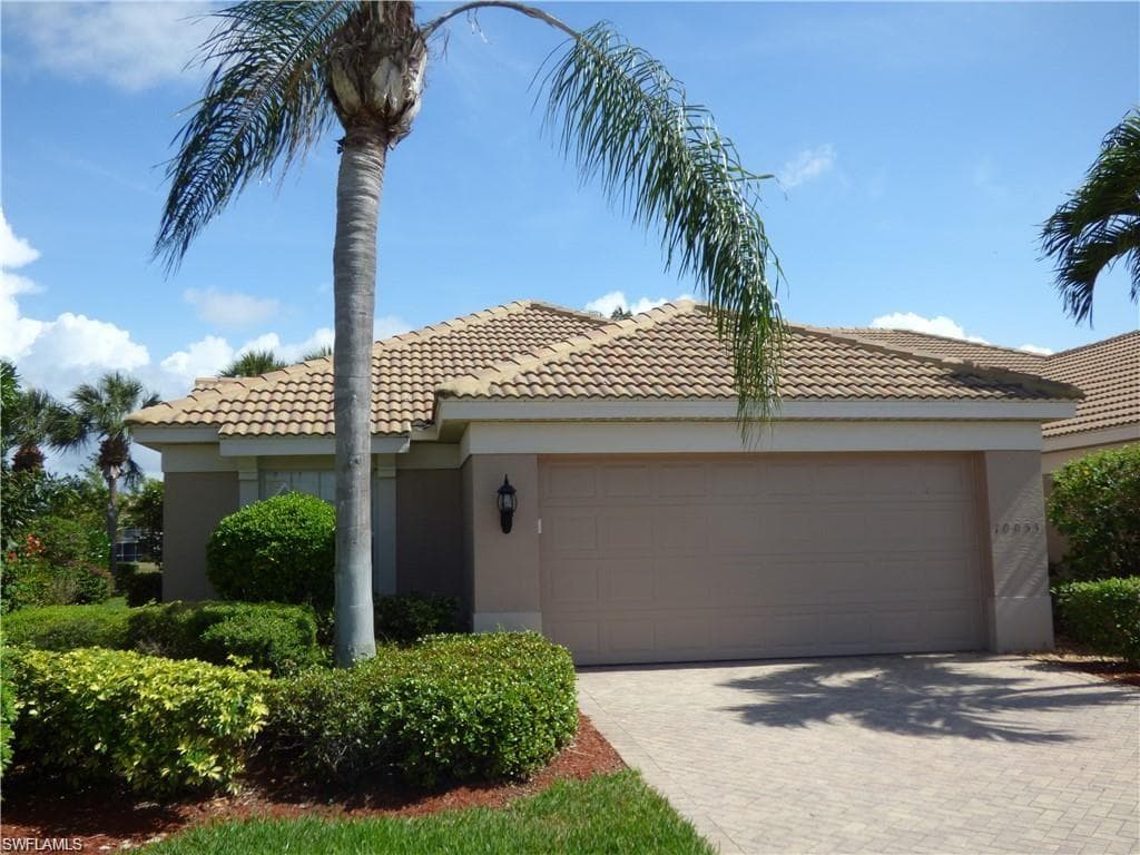 10053 Majestic AVE FORT MYERS, FL 33913