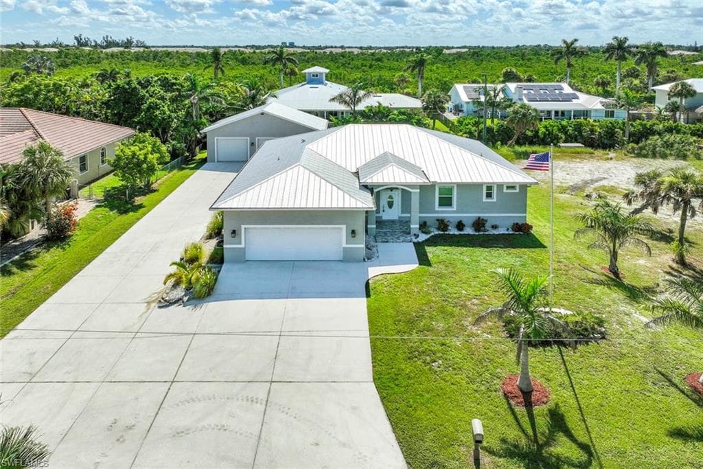 14725 Martin DR FORT MYERS, FL 33908