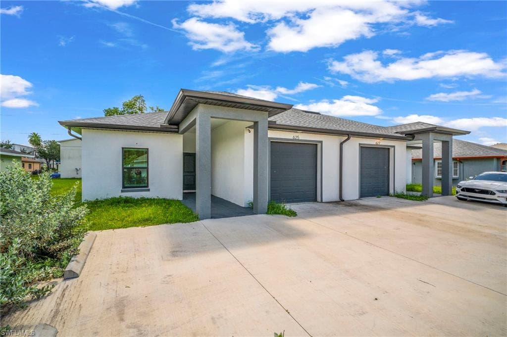 627 SE 13th PL CAPE CORAL, FL 33990