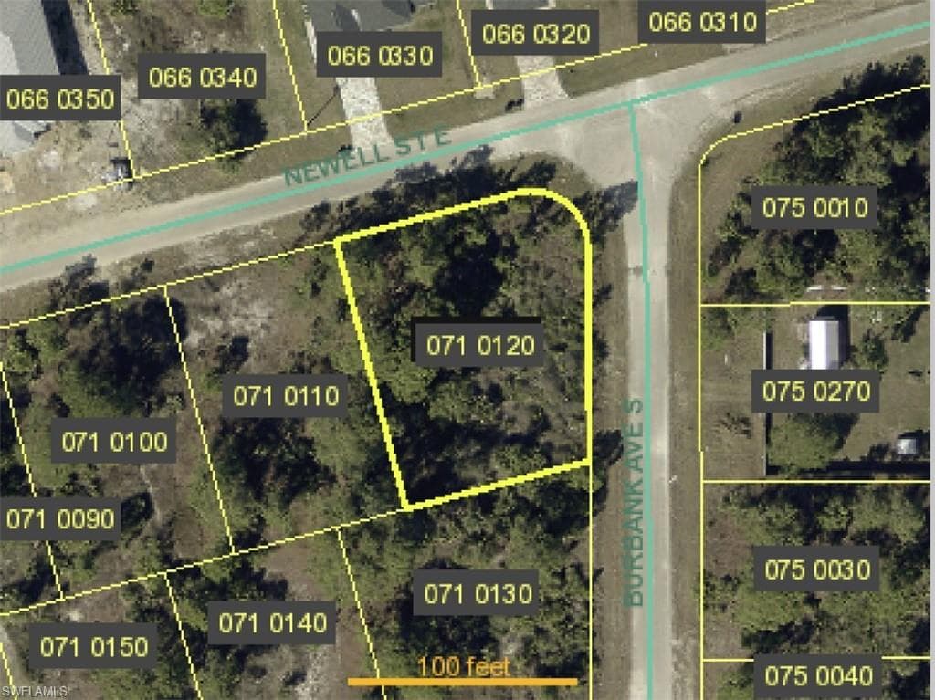 752 Newell ST E LEHIGH ACRES, FL 33974