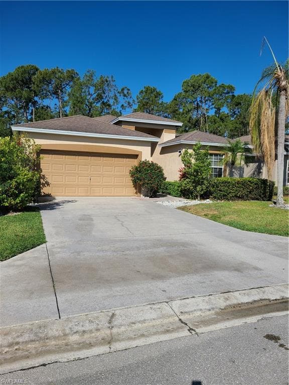 745 Crossfield CIR NAPLES, FL 34104