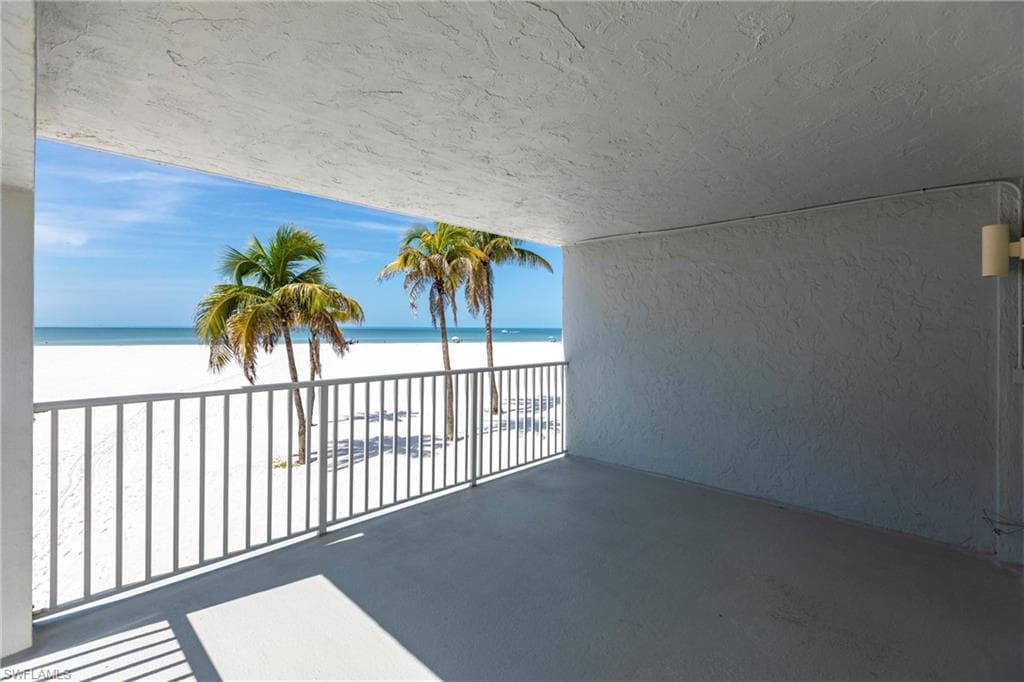 2560 Estero BLVD 1B FORT MYERS BEACH, FL 33931
