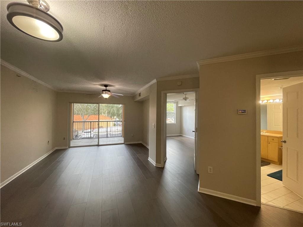 8617 River Homes LN 3203 BONITA SPRINGS, FL 34135