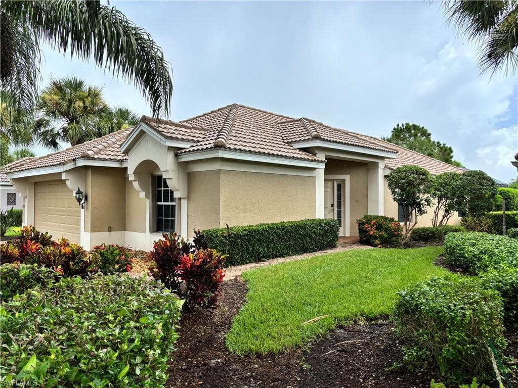 10051 Oakhurst WAY FORT MYERS, FL 33913
