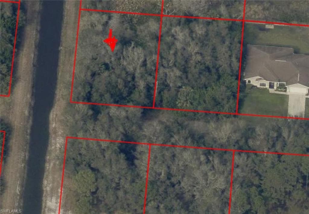 3818 38th ST SW LEHIGH ACRES, FL 33976