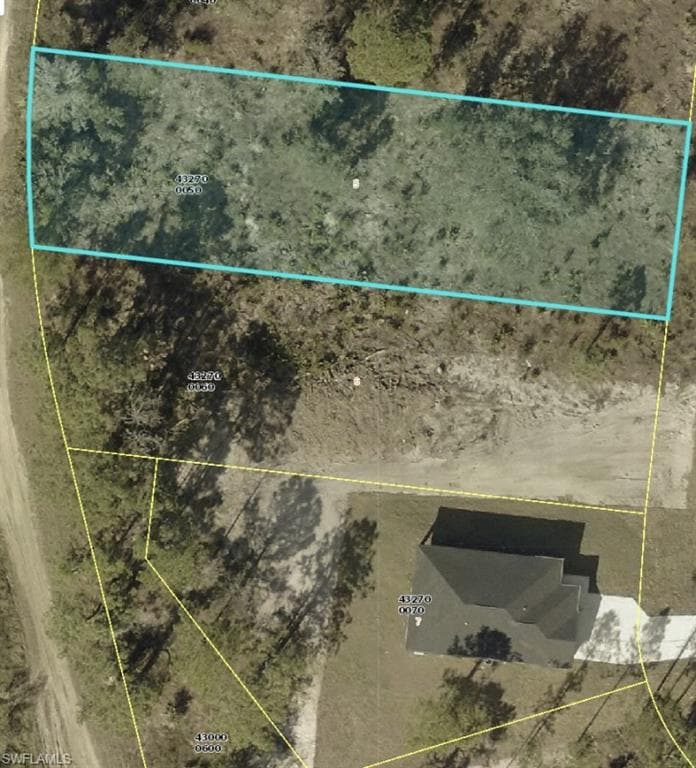 1889 Marcus CT LEHIGH ACRES, FL 33972