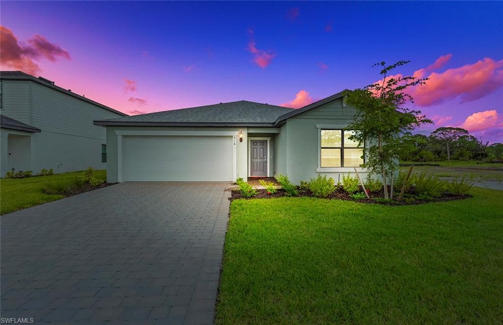 616 Lakeside Oasis AVE LEHIGH ACRES, FL 33936