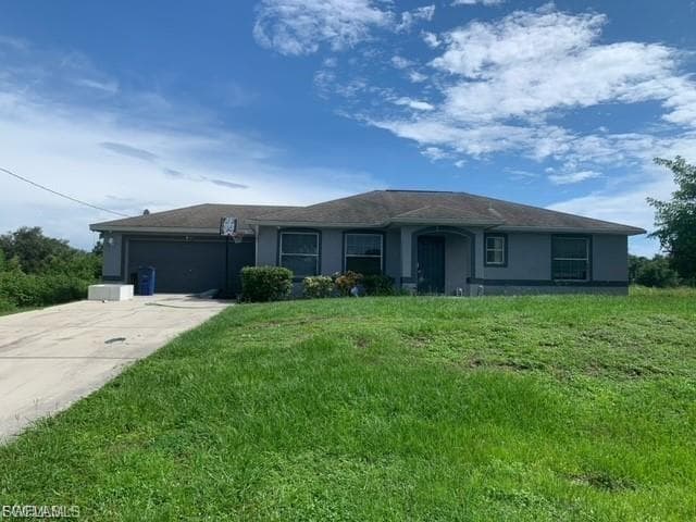 1104 Bermar ST FORT MYERS, FL 33913