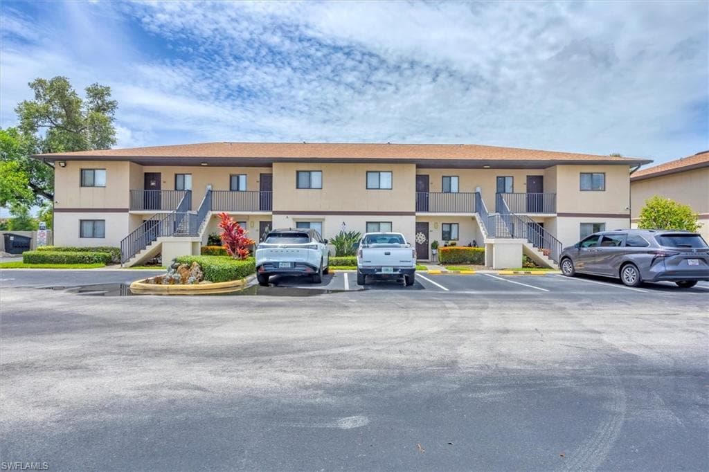 4790 S Cleveland AVE 108 FORT MYERS, FL 33907