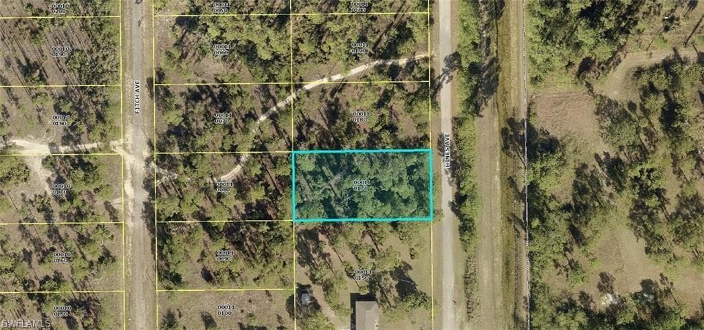 9 Hines AVE LEHIGH ACRES, FL 33936