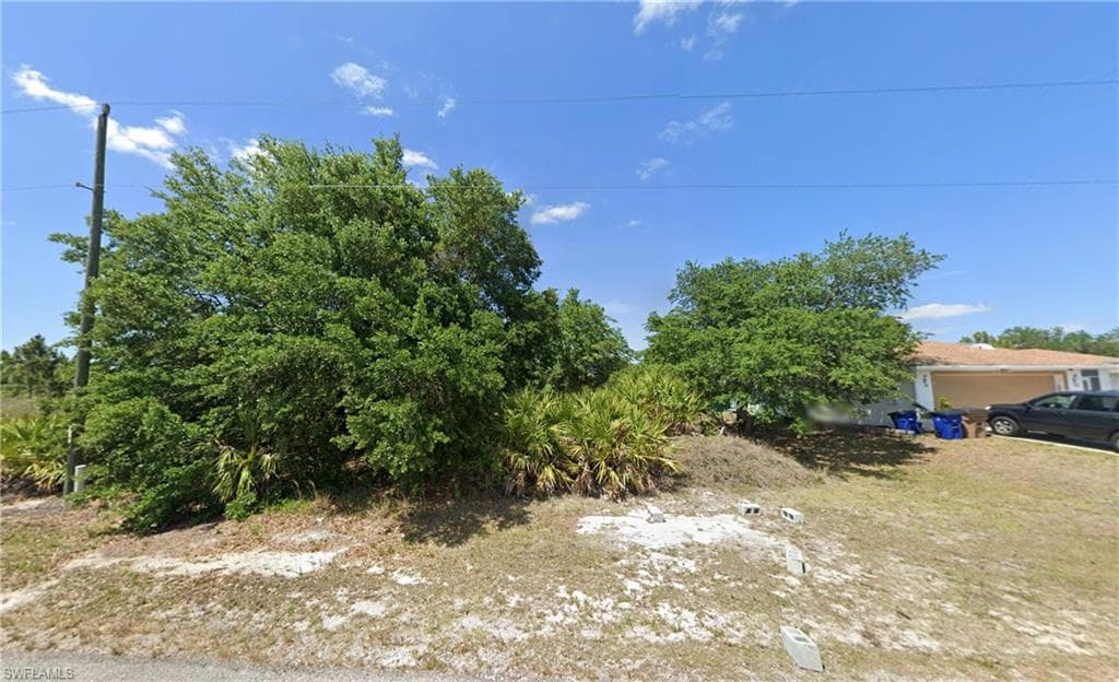 2508 57th ST W LEHIGH ACRES, FL 33971
