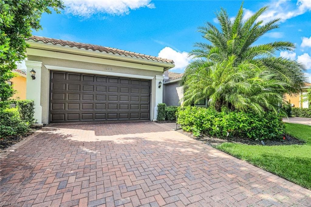 13350 Coronado DR NAPLES, FL 34109