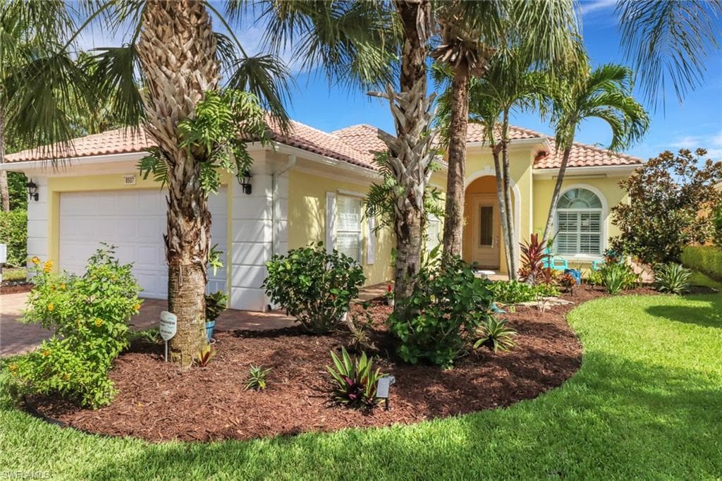 8507 Alessandria CT NAPLES, FL 34114