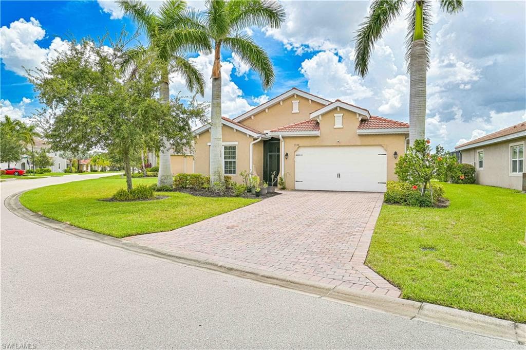 3536 Bridgewell CT FORT MYERS, FL 33916
