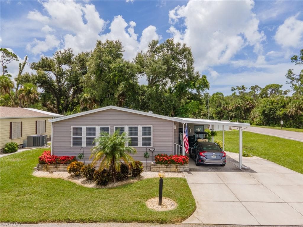 801 Seabrooke DR ENGLEWOOD, FL 34223