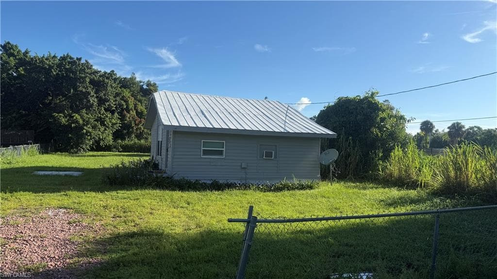4485 Armeda AVE FORT MYERS, FL 33905