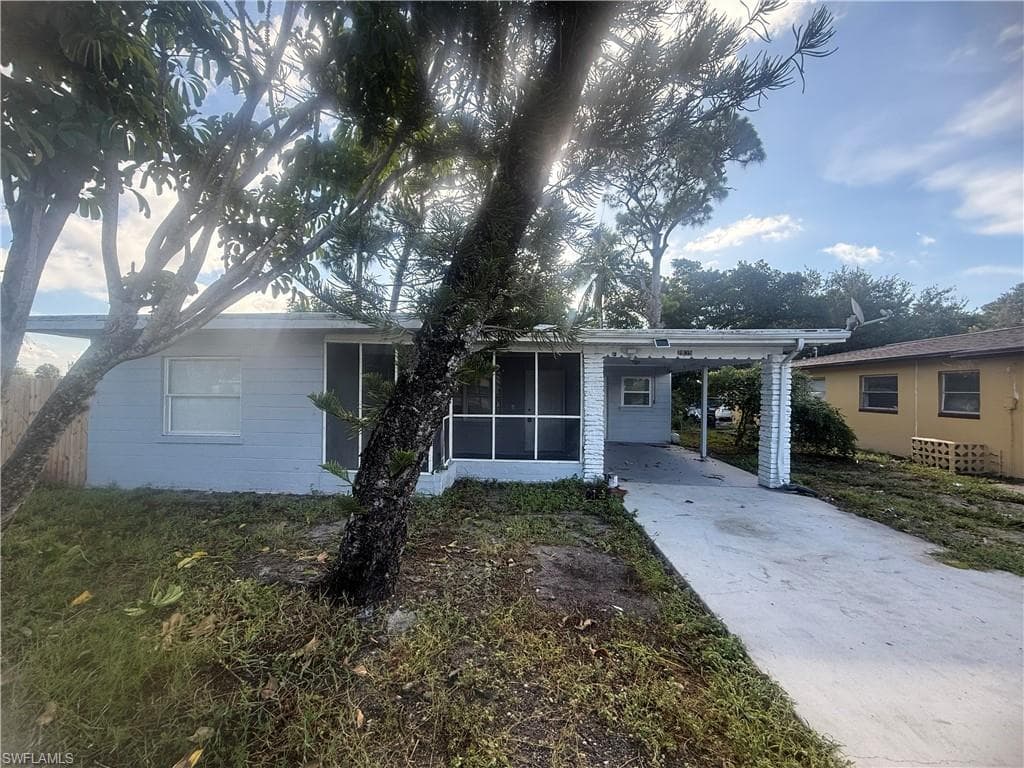 2835 Evans AVE FORT MYERS, FL 33901