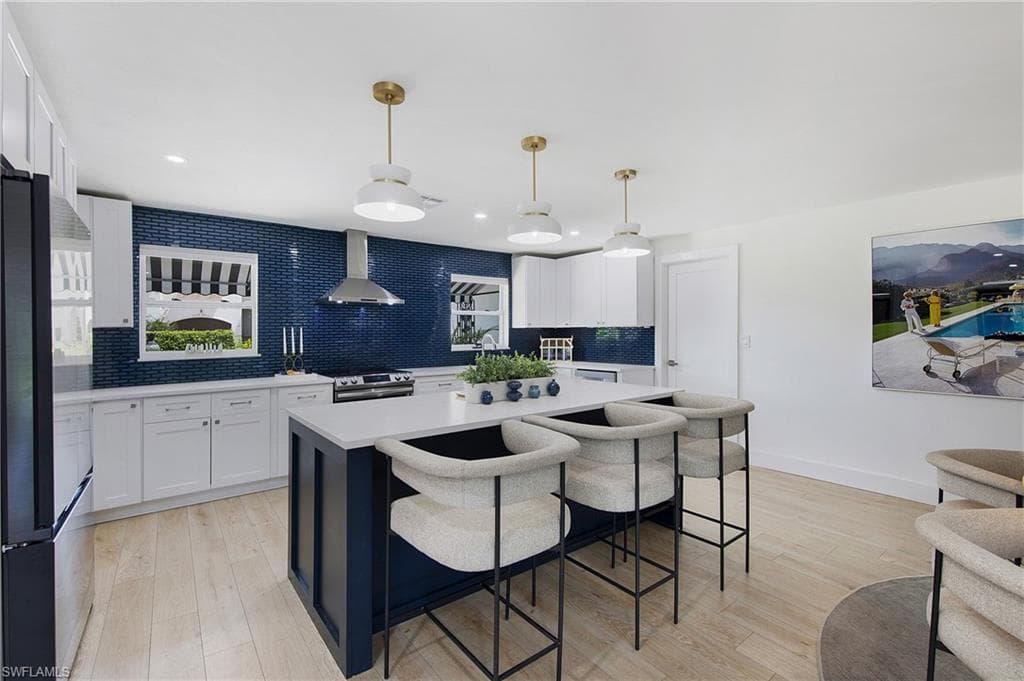 1600 Curlew AVE NAPLES, FL 34102