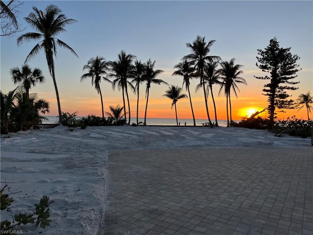 3880 Estero BLVD FORT MYERS BEACH, FL 33931