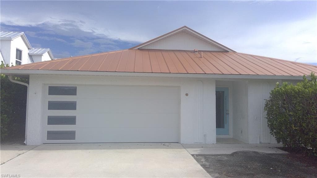 772 100th AVE N NAPLES, FL 34108