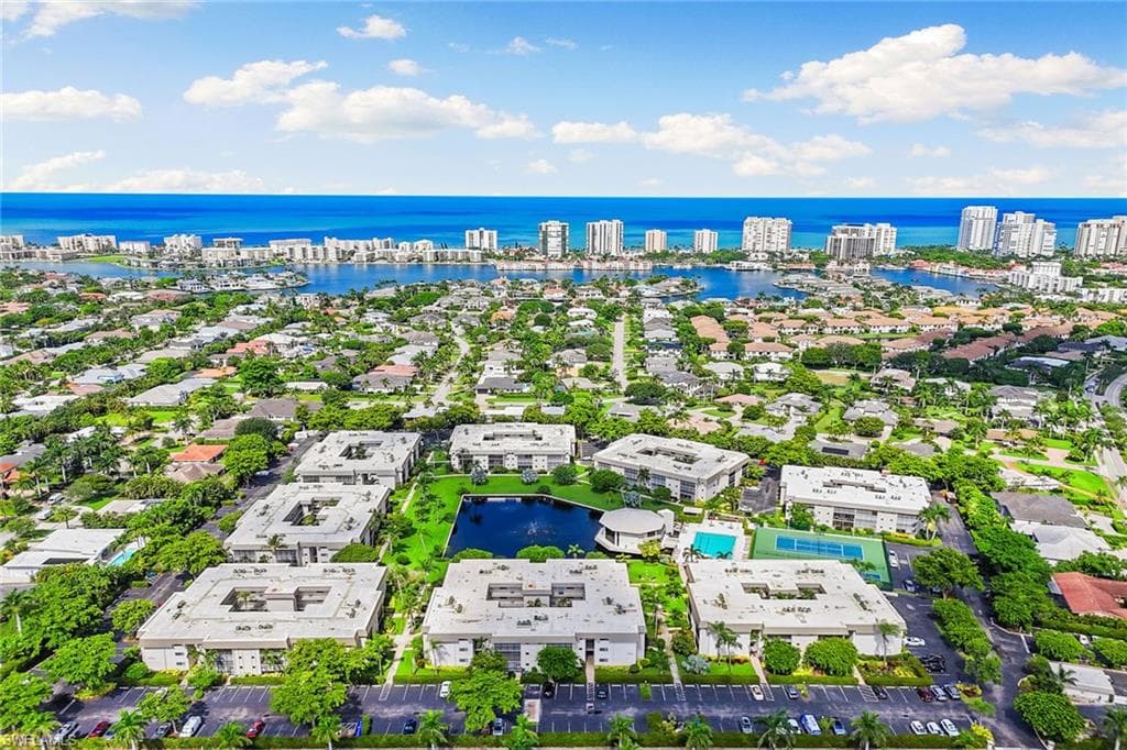 788 Park Shore DR H20 NAPLES, FL 34103