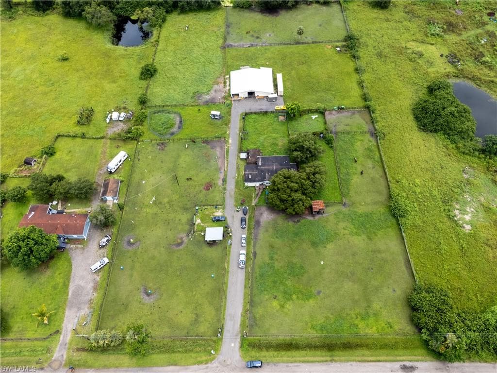 5561 Pangola RD FORT MYERS, FL 33905