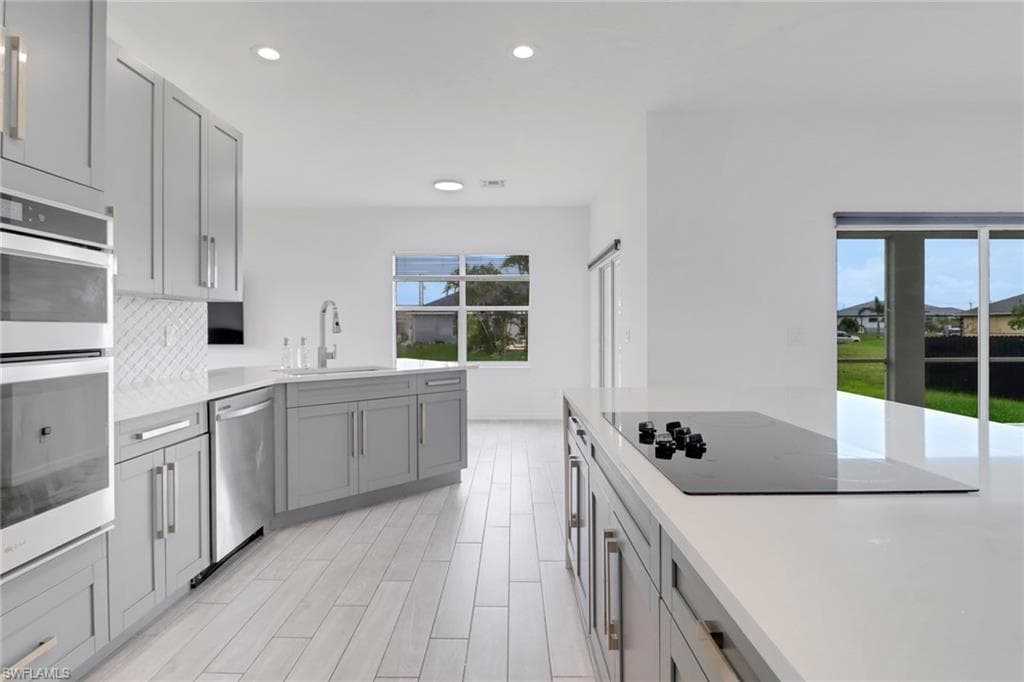 1022 Nelson RD N CAPE CORAL, FL 33993