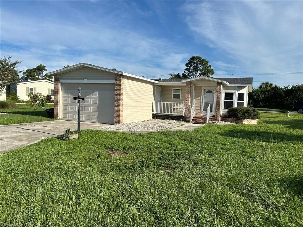 19867 Eagle Trace CT NORTH FORT MYERS, FL 33903